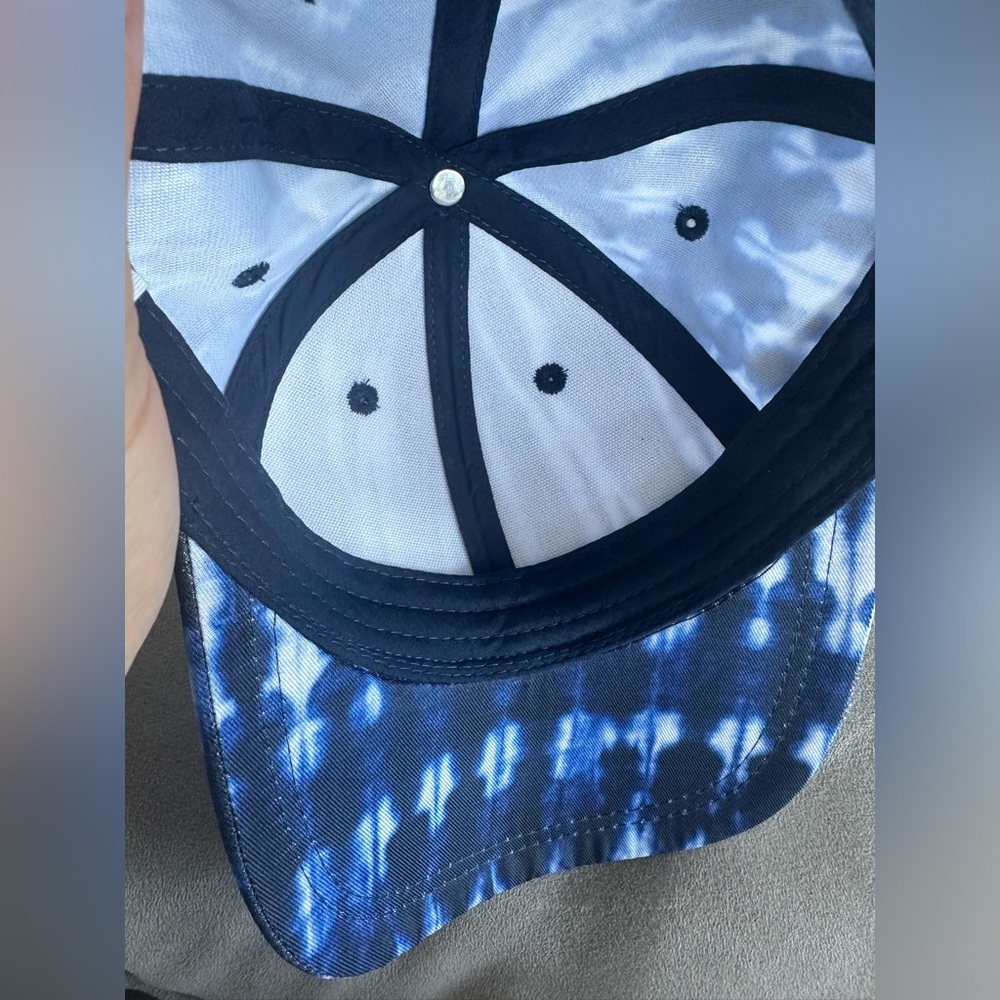 Molo Sebastian Smiley Hat Tie Dye Vertical baseball Hat Size S-M New! - Picture 7 of 14